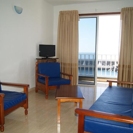 Apartamentos Los Saltos La Restinga Chambre photo