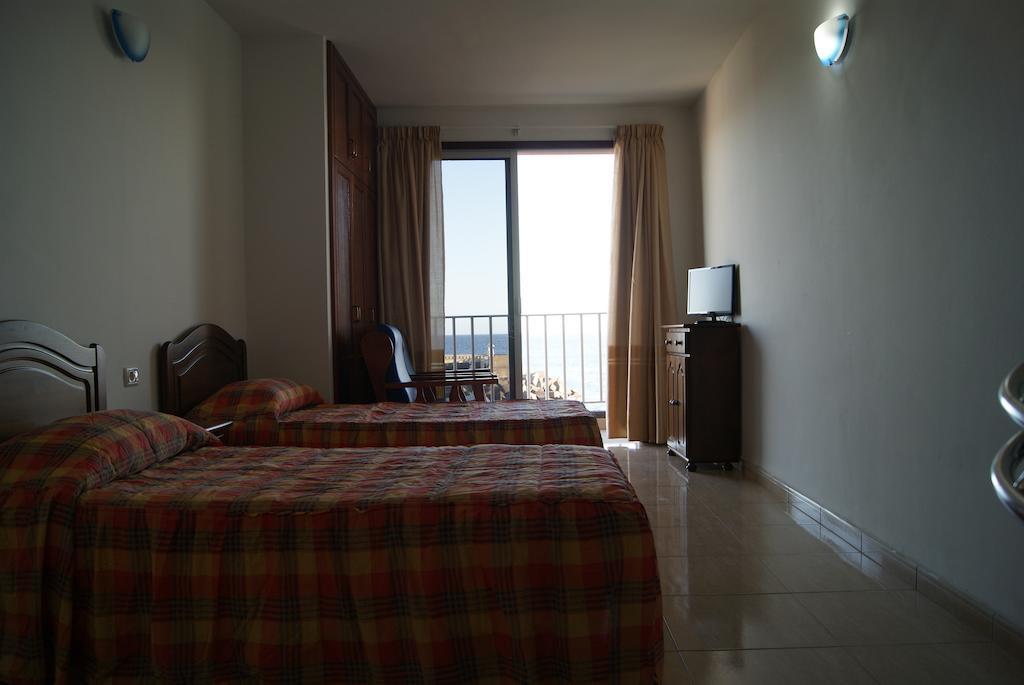 Apartamentos Los Saltos La Restinga Extérieur photo